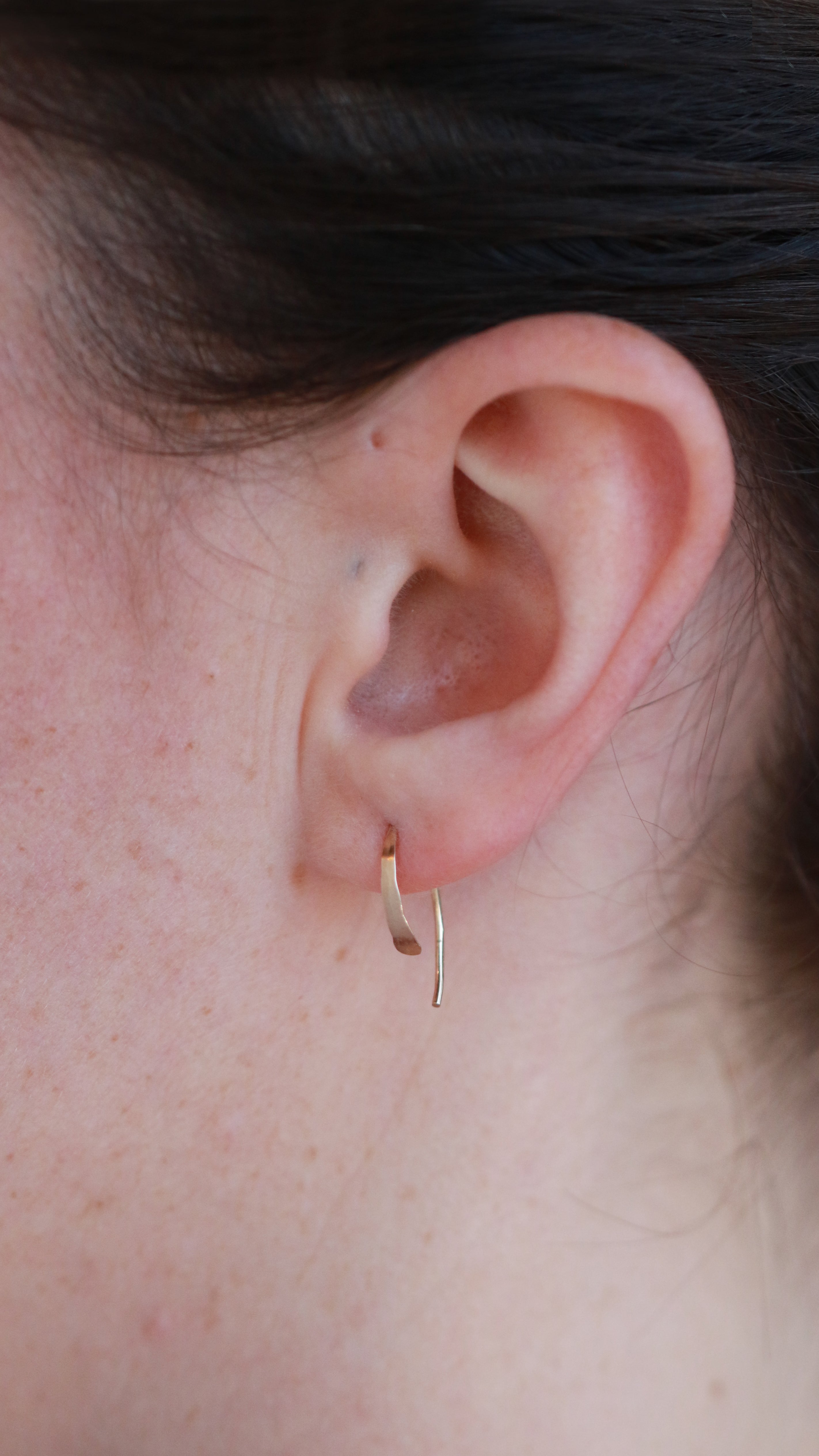 1/2 Inch Wishbone Hoop Earrings Earrings E2239onmodelstory