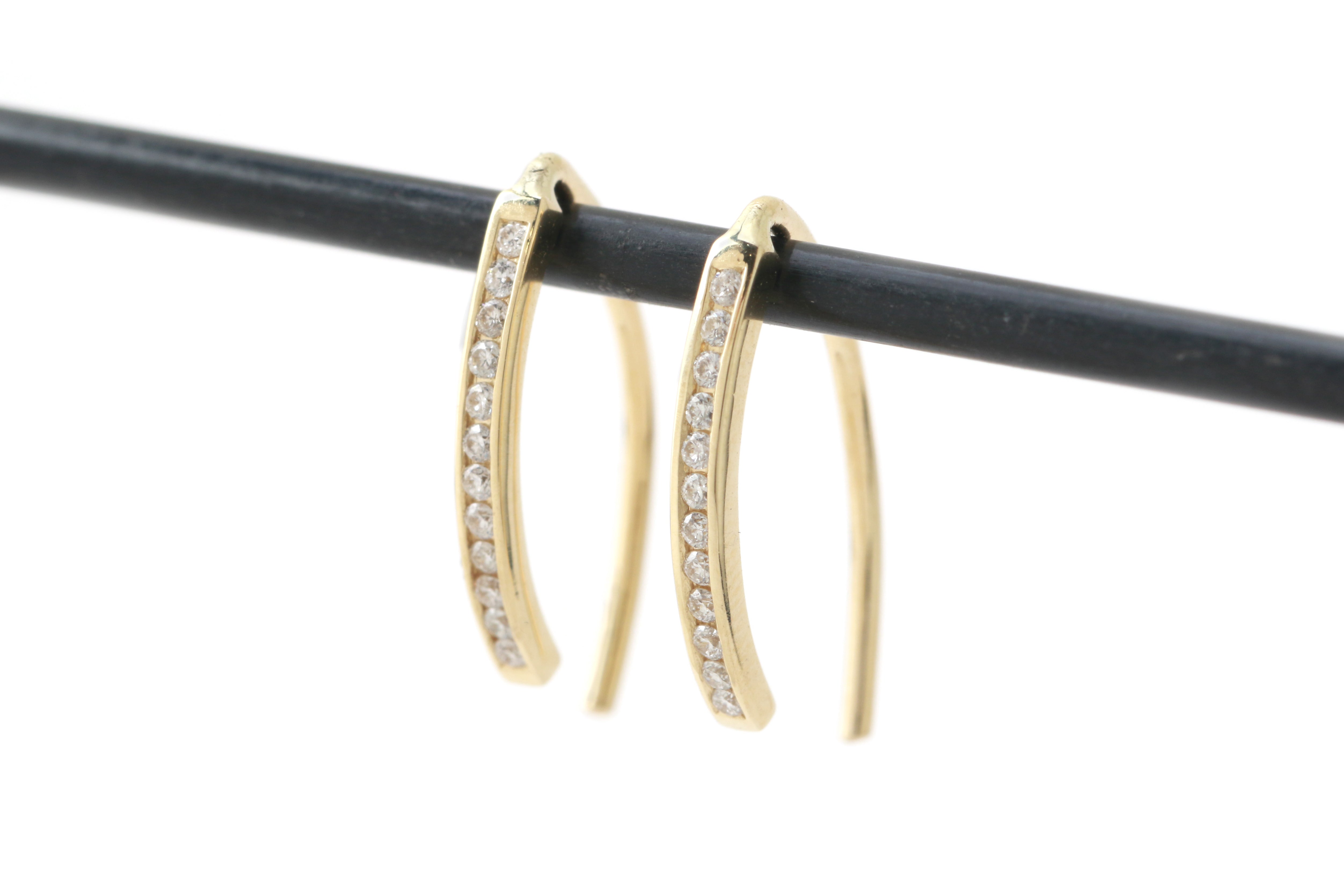 White Diamond Wishbone Hoop Earrings Earrings E3161-3